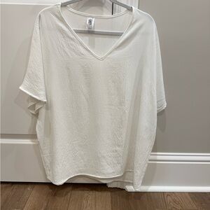 2 Hearts Brand Elegant White oversized V-Neck Blouse